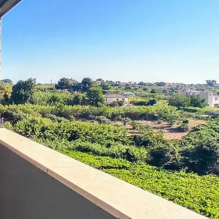 Tra Il E Il Mare - Di Campagna Per 4-6 Persone Nyaraló *