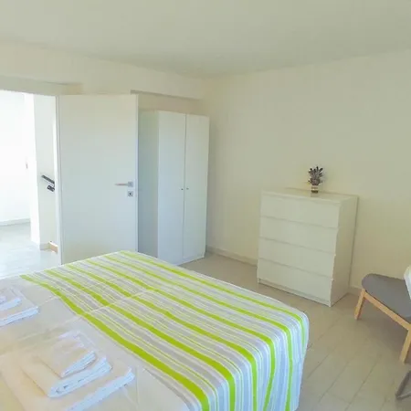 Tra Il E Il Mare - Di Campagna Per 4-6 Persone Nyaraló