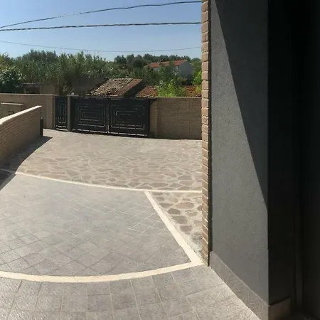 Tra Il E Il Mare - Di Campagna Per 4-6 Persone Nyaraló *